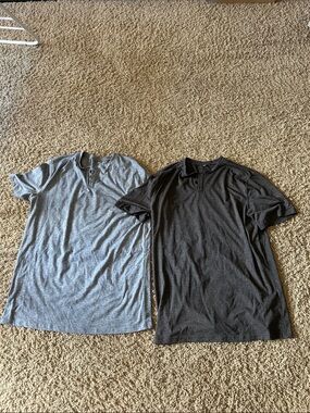 Men's Short-Sleeve Henley Shirt - blue and Charcoal